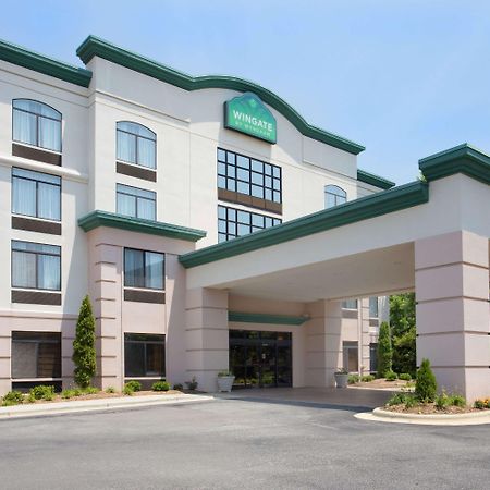 Wingate By Wyndham Garner/Raleigh South Hotel Bagian luar foto